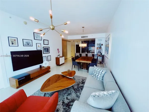 $4,900 | 900 Biscayne Boulevard, Unit 4410, Miami, FL 33132