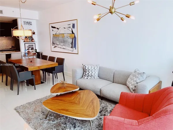 $4,900 | 900 Biscayne Boulevard, Unit 4410, Miami, FL 33132