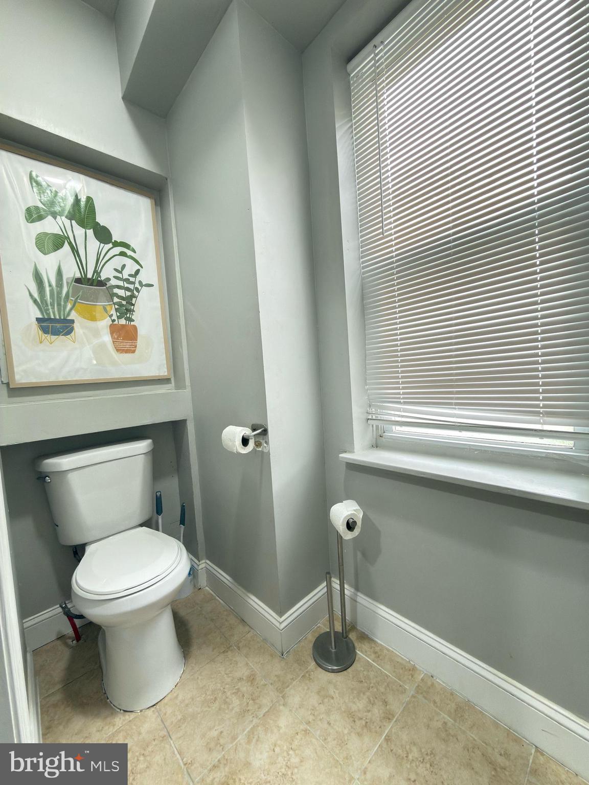 6916 Tulip Street Philadelphia, PA 19135 - Photo 10 of 25