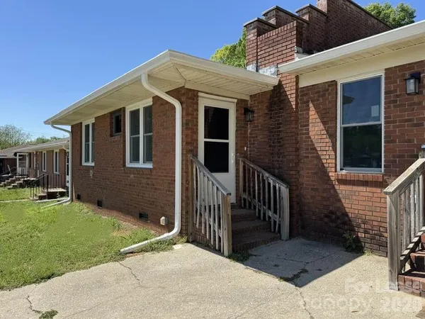 $1,425 | 19612 Oak Street, Unit 5, Cornelius, NC 28031