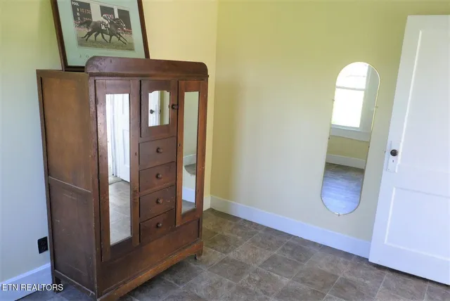 $275,000 | 191 Walkers Ford Road, Maynardville, TN 37807