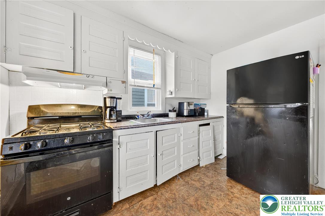 22 South 1st Street Bangor, PA 18013 - Photo 66 of 79 Kitchen