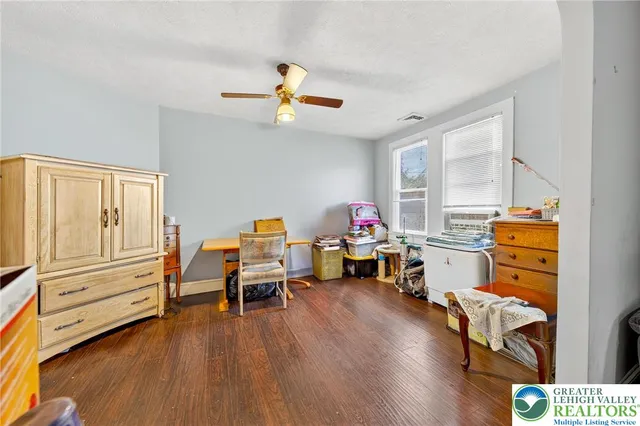 $775,000 | 22 South 1st Street, Bangor, PA 18013