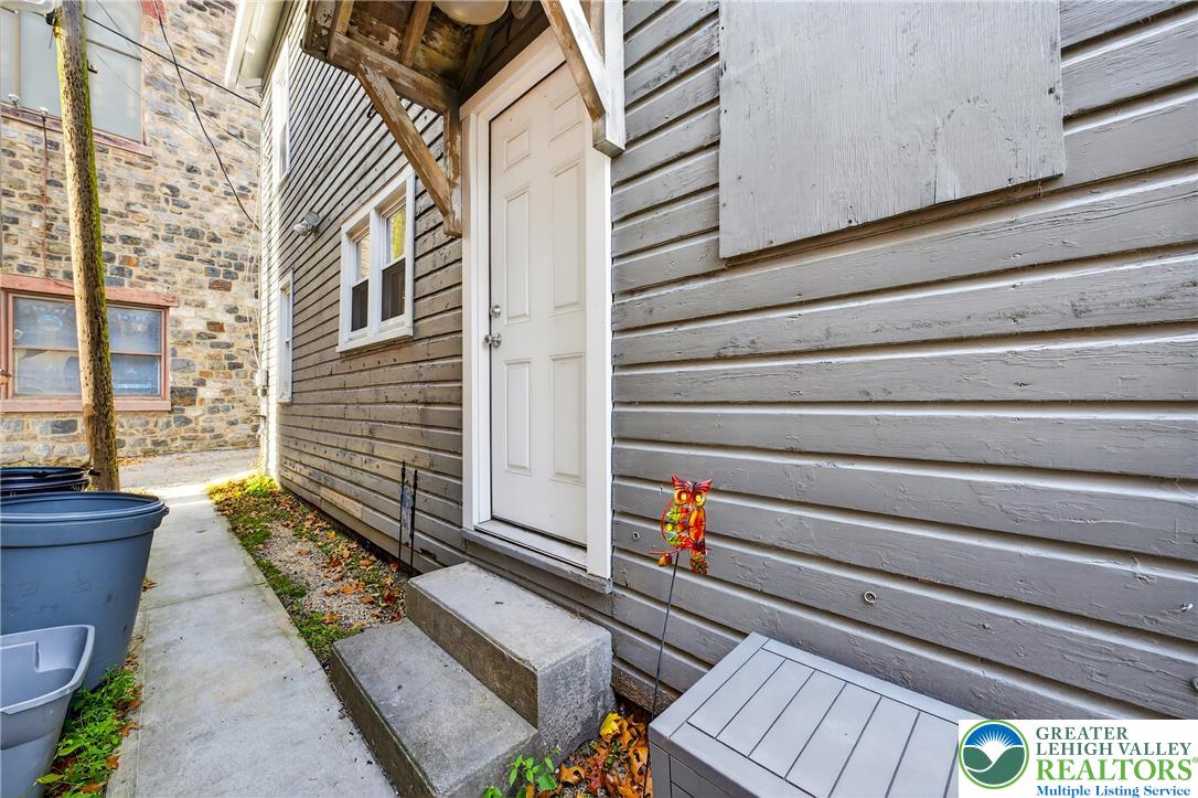 22 South 1st Street Bangor, PA 18013 - Photo 10 of 79