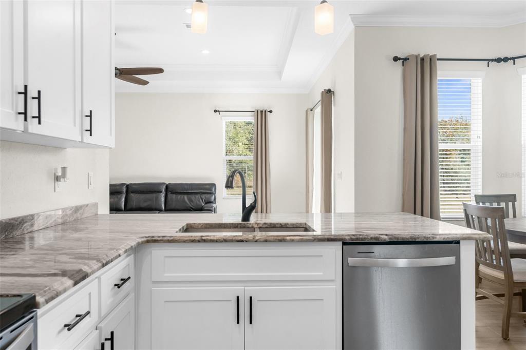 13254 Kitty Road Weeki Wachee, FL 34614 - Photo 14 of 62 Gallery Image 14