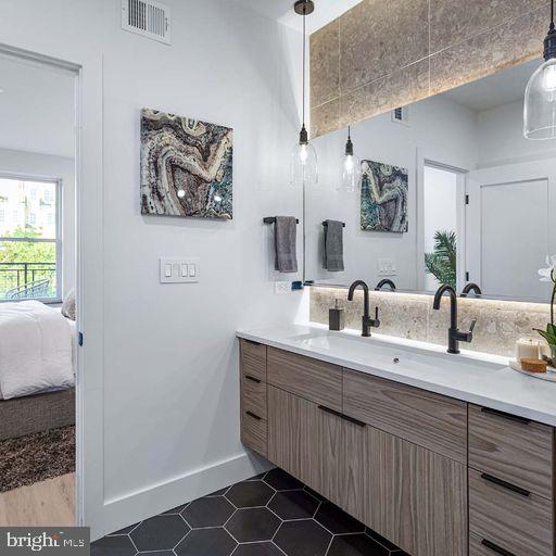 2240 Ontario Road Northwest, Unit PH7 Washington, DC 20009 - Photo 22 of 30