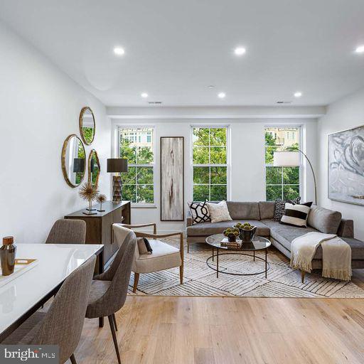 2240 Ontario Road Northwest, Unit PH7 Washington, DC 20009 - Photo 3 of 30