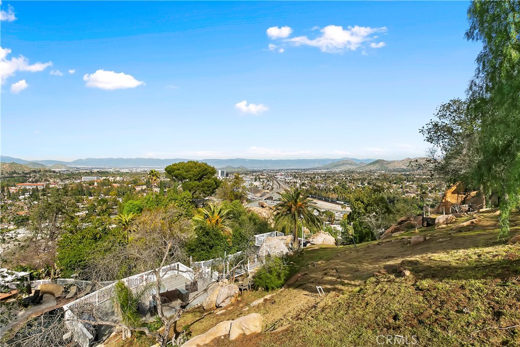 3124 Pachappa Drive Riverside, CA 92506 - Photo 48 of 50 a view of a city