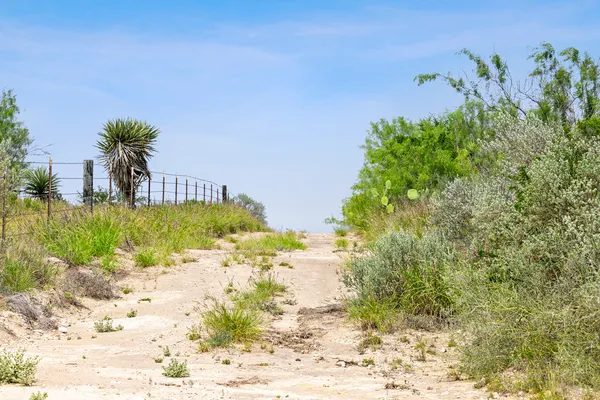 $4,048,881 | 0 Hwy 16 Zapata Tx 78076, Zapata, TX 78076