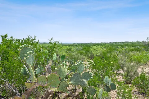 $4,048,881 | 0 Hwy 16 Zapata Tx 78076, Zapata, TX 78076