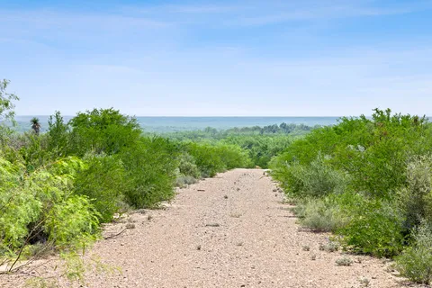 $4,048,881 | 0 Hwy 16 Zapata Tx 78076, Zapata, TX 78076