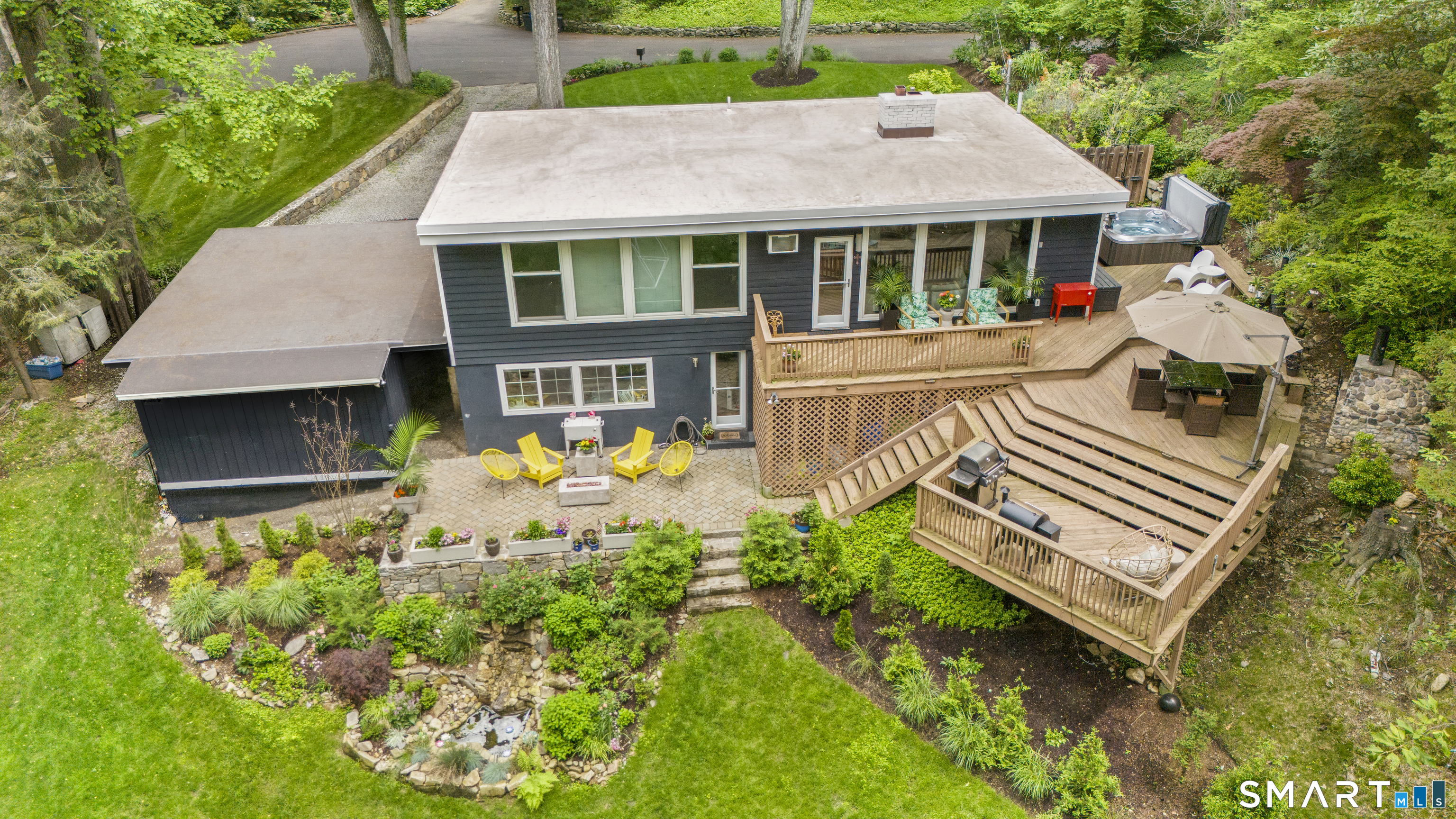 13 Alewives Road Norwalk, CT 06850 - Photo 11 of 40