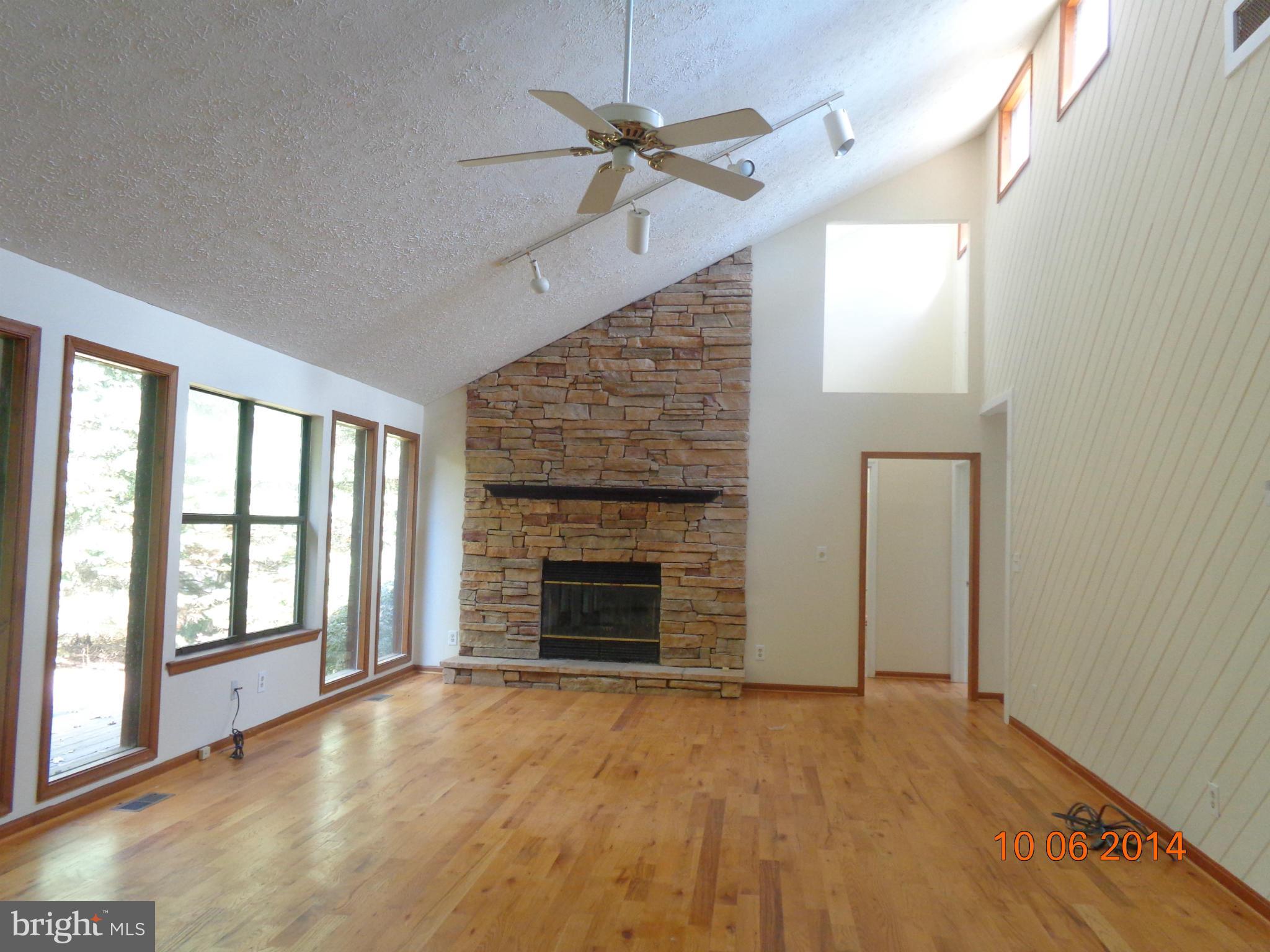 2114 Reese Road Westminster, MD 21157 - Photo 7 of 10 Great Room