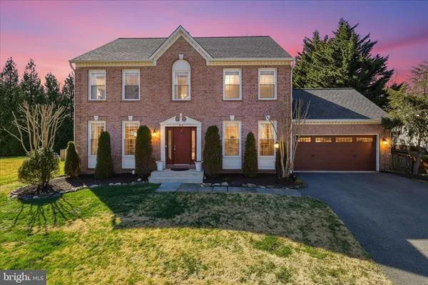 $1,549,000 | 314 Orchard Court Northwest, Vienna, VA 22180