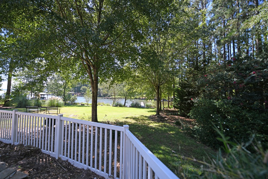 210 Compass Point Ninety Six, SC 29666 - Photo 31 of 33 Gallery Image 31