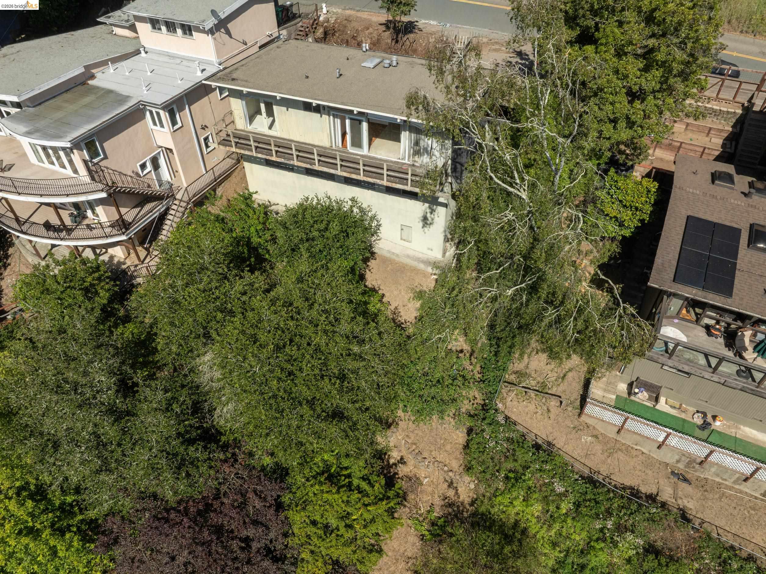 7279 Snake Road Oakland, CA 94611 - Photo 41 of 50