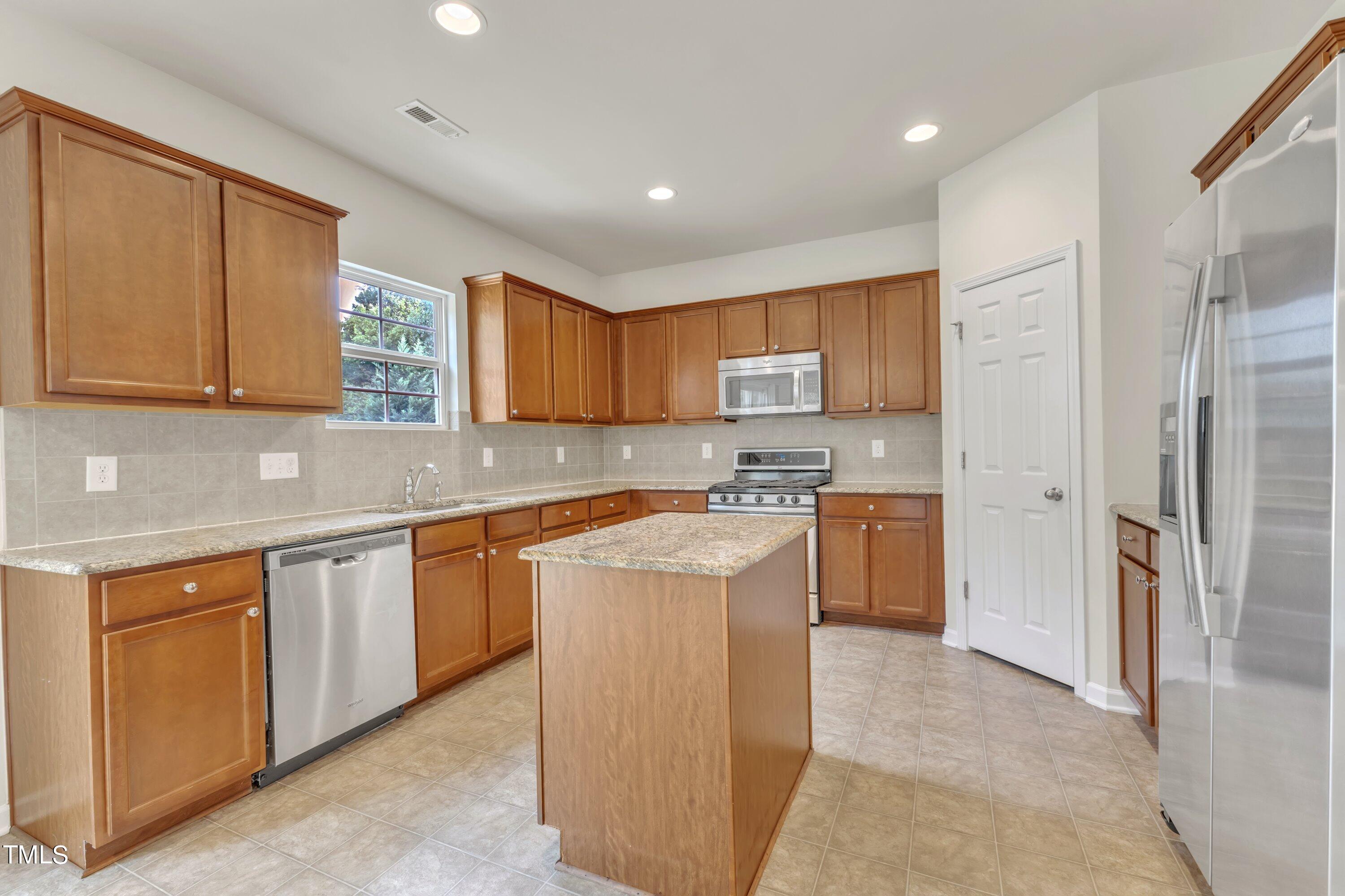 3846 Althorp Drive Raleigh, NC 27616 - Photo 11 of 54 32-3846 Althorp-60