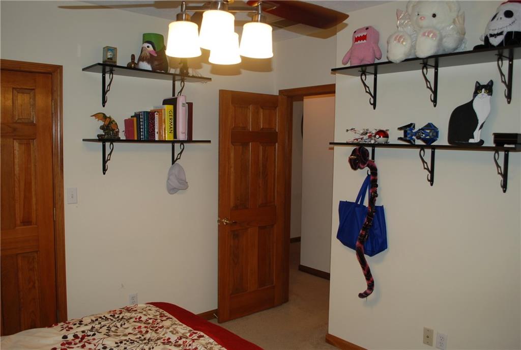 9128 Briarclift Road Indianapolis, IN 46256 - Photo 22 of 33 Gallery Image 22