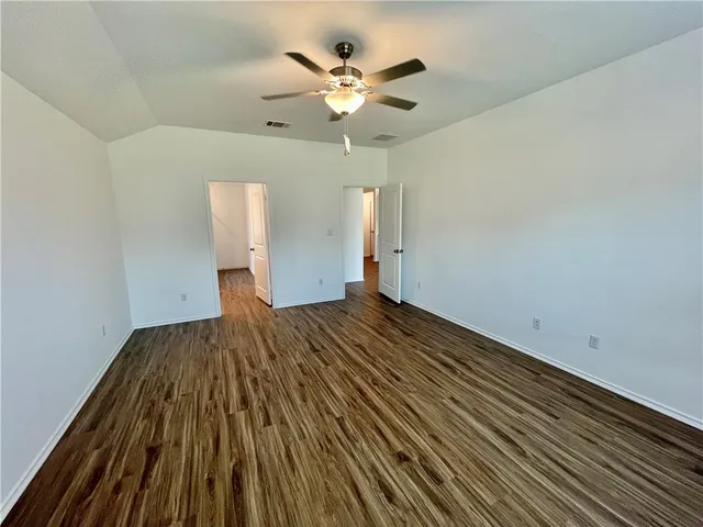 $2,200 | 1721 Devine Lake Bend, Leander, TX 78641