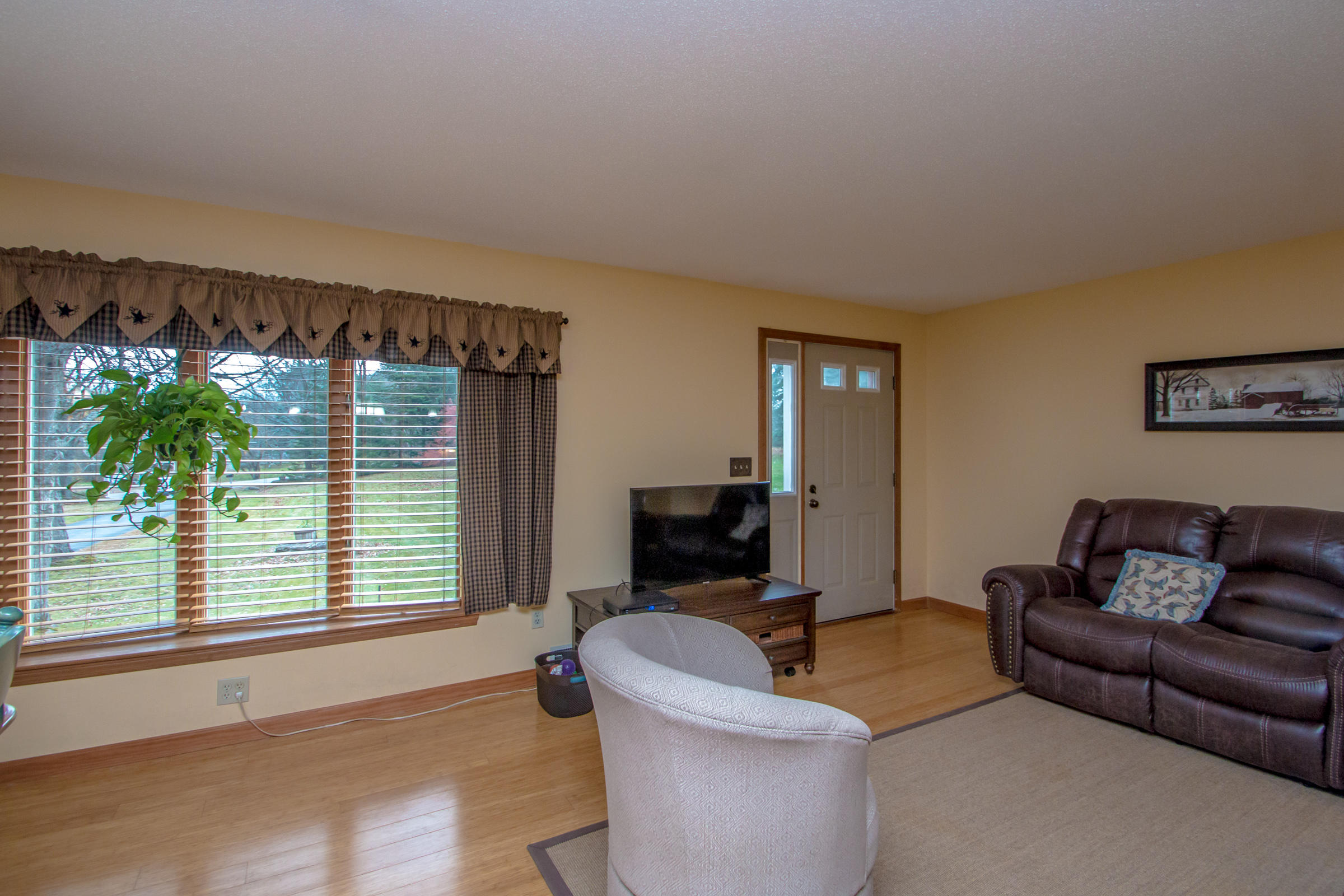 95 Willett Road Bridgton, ME 04009 - Photo 13 of 31 IMG_8887