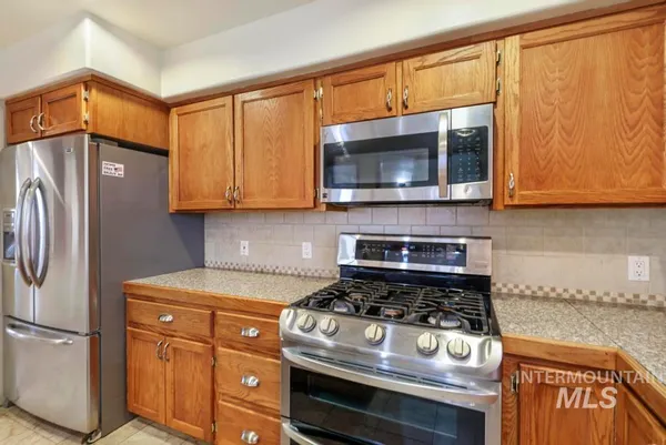 $547,000 | 568 North 150 East, Shoshone, ID 83352