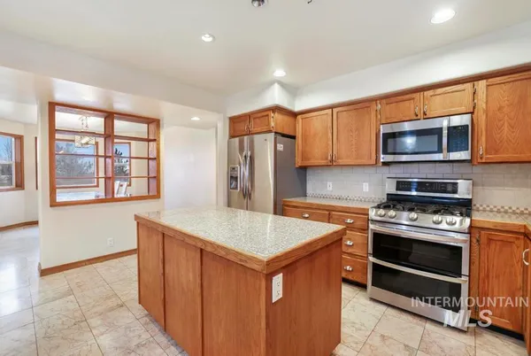 $547,000 | 568 North 150 East, Shoshone, ID 83352