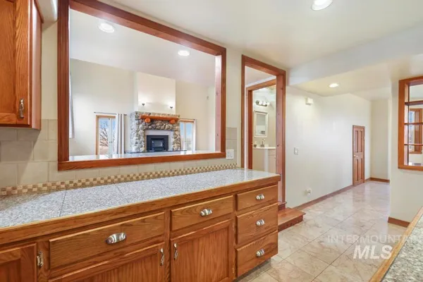 $547,000 | 568 North 150 East, Shoshone, ID 83352