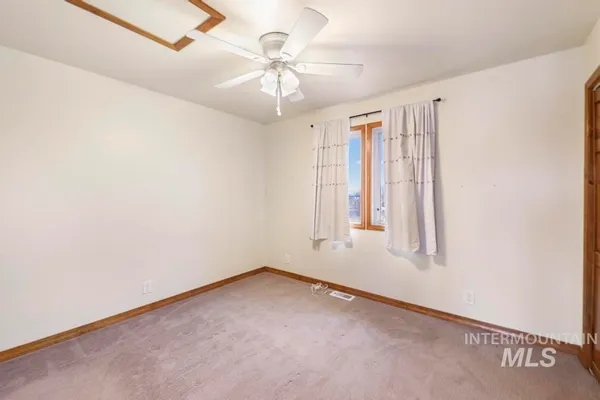 $547,000 | 568 North 150 East, Shoshone, ID 83352