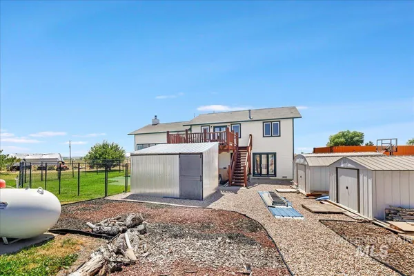 $547,000 | 568 North 150 East, Shoshone, ID 83352