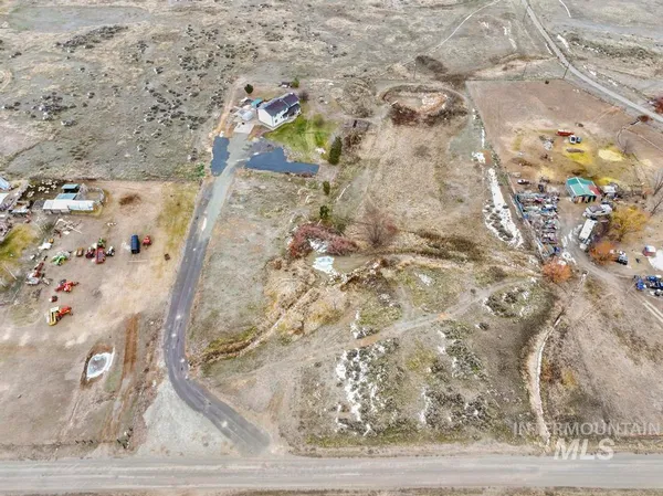 $547,000 | 568 North 150 East, Shoshone, ID 83352