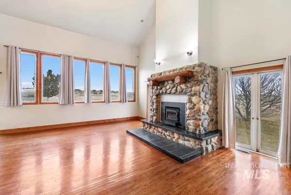 $547,000 | 568 North 150 East, Shoshone, ID 83352