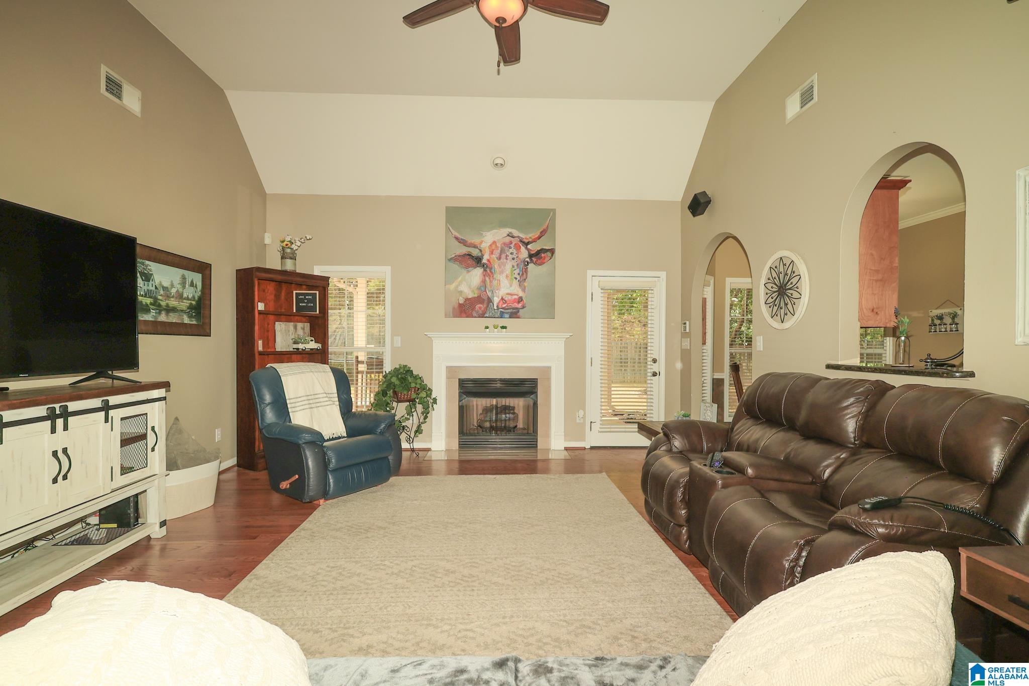 124 Cove Lane Pelham, AL 35124 - Photo 11 of 36