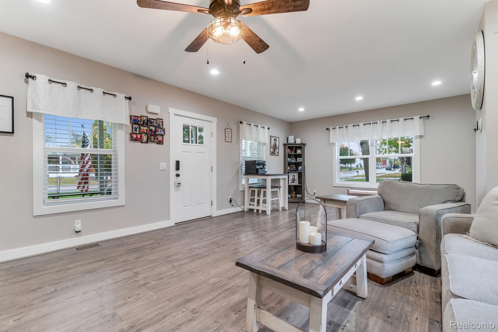 10174 Hegel Road Goodrich, MI 48438 - Photo 9 of 28 Gallery Image 9