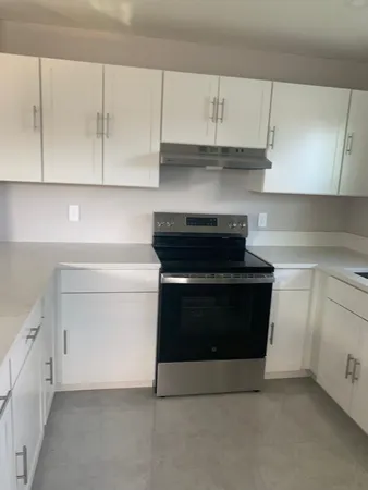 $2,400 | 3195 Mc Sherry Drive, Unit 3195, Lake Worth, FL 33461