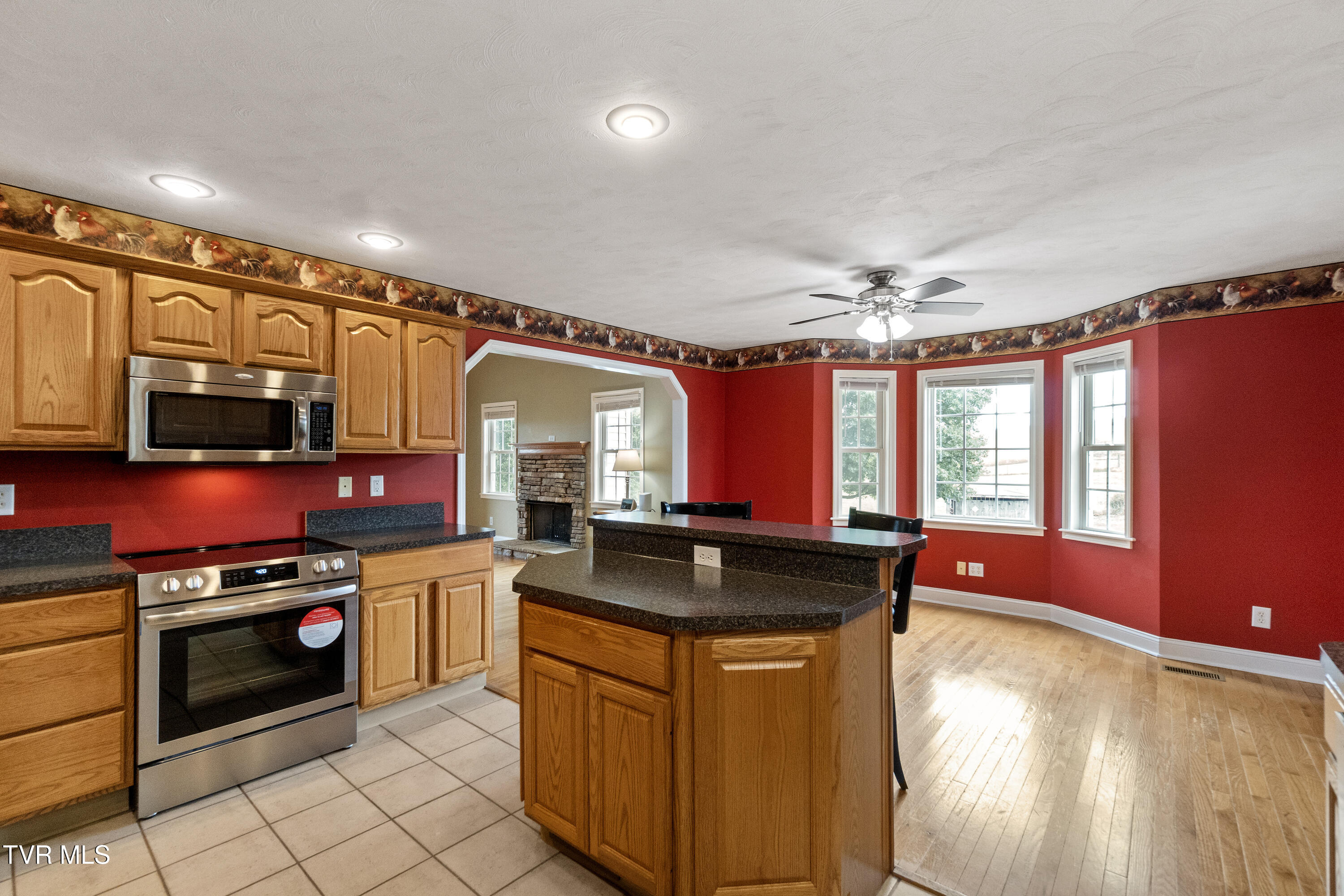 2361 Old Stage Road Greeneville, TN 37745 - Photo 19 of 88 15