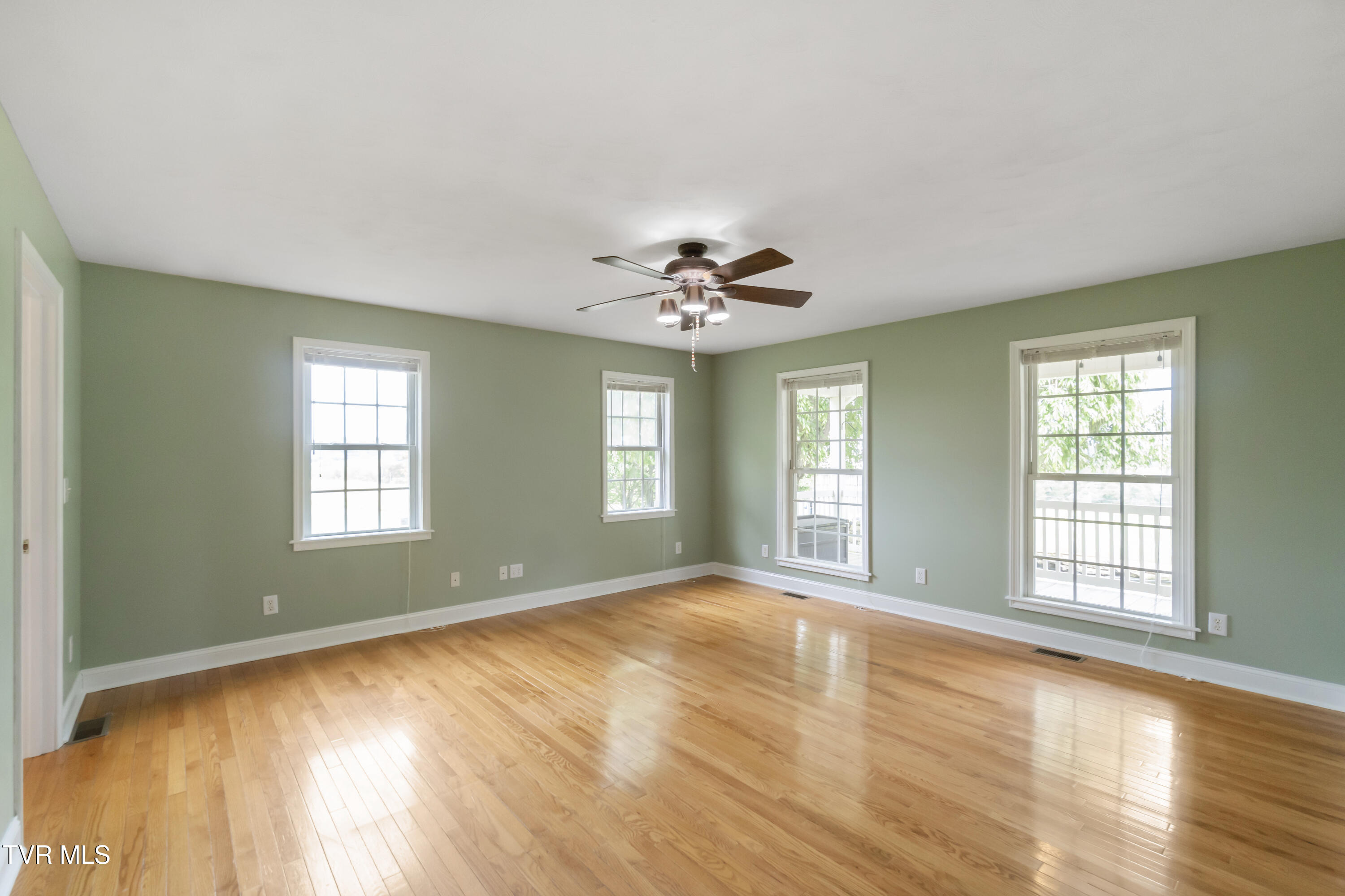 2361 Old Stage Road Greeneville, TN 37745 - Photo 29 of 88 23