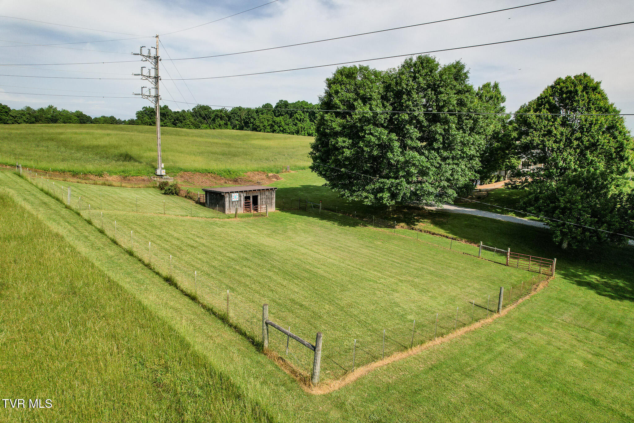 2361 Old Stage Road Greeneville, TN 37745 - Photo 66 of 88 56