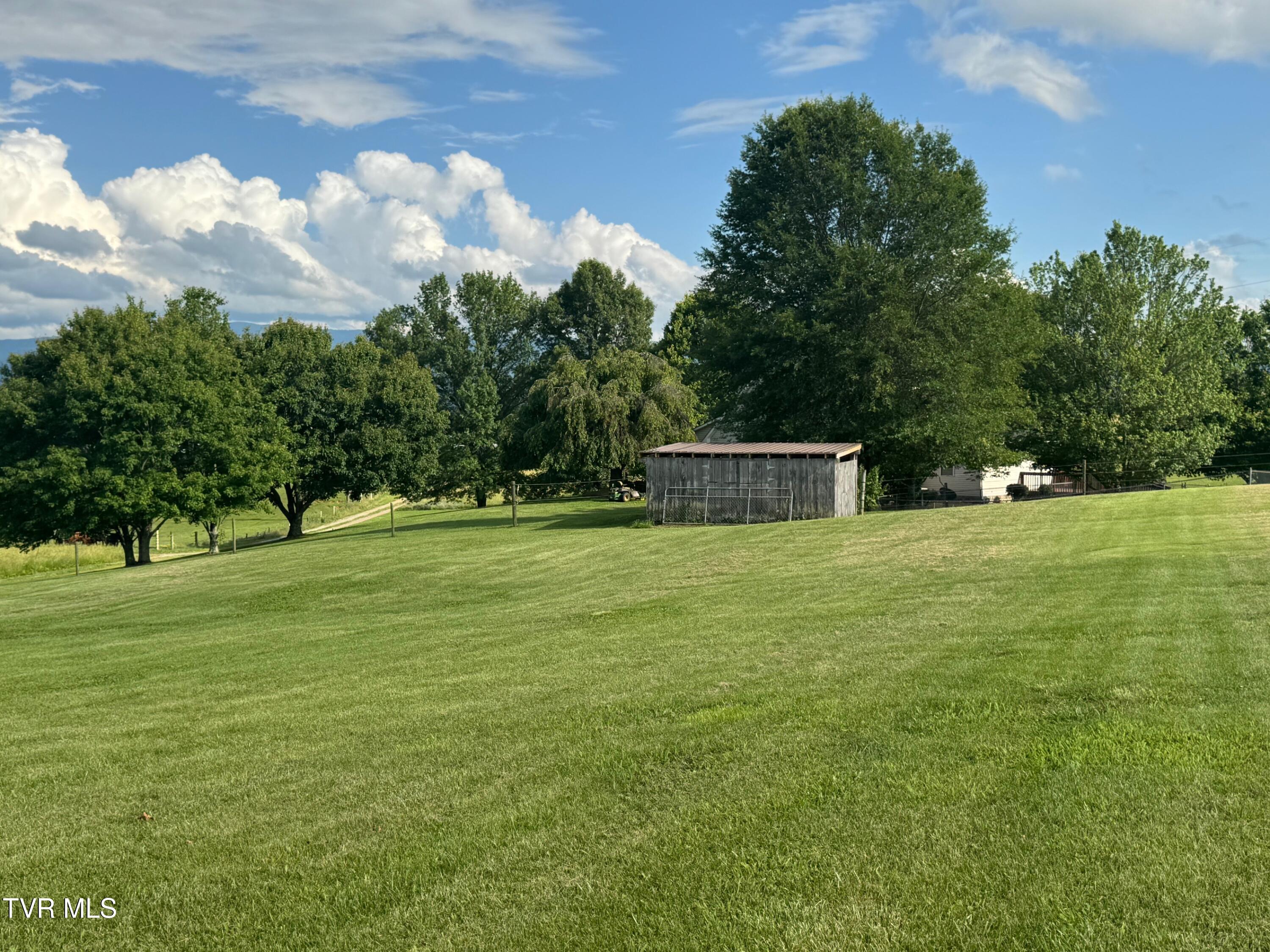 2361 Old Stage Road Greeneville, TN 37745 - Photo 70 of 88 60