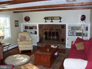 276 Cherry Lane Doylestown, PA 18901 - Photo 4 of 6