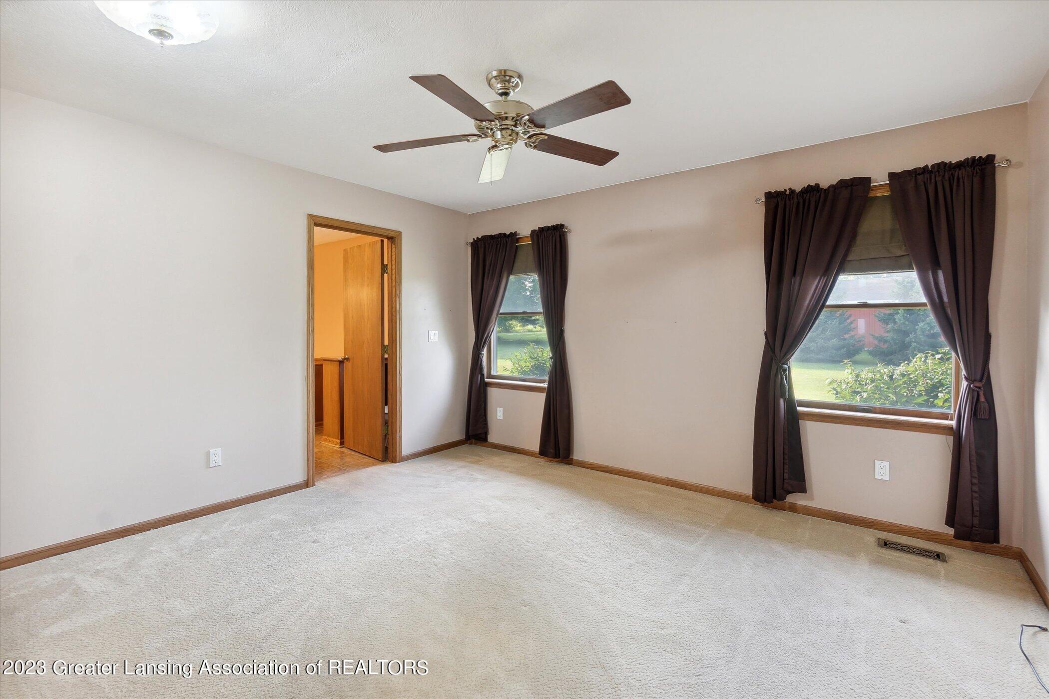 201 North Chester Road Charlotte, MI 48813 - Photo 32 of 49 32-201-N-Chester-Rd-Charlotte-MI-48813-W