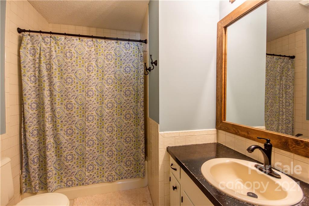 809 Crestridge Road, Unit 11 Statesville, NC 28677 - Photo 18 of 41 Gallery Image 18