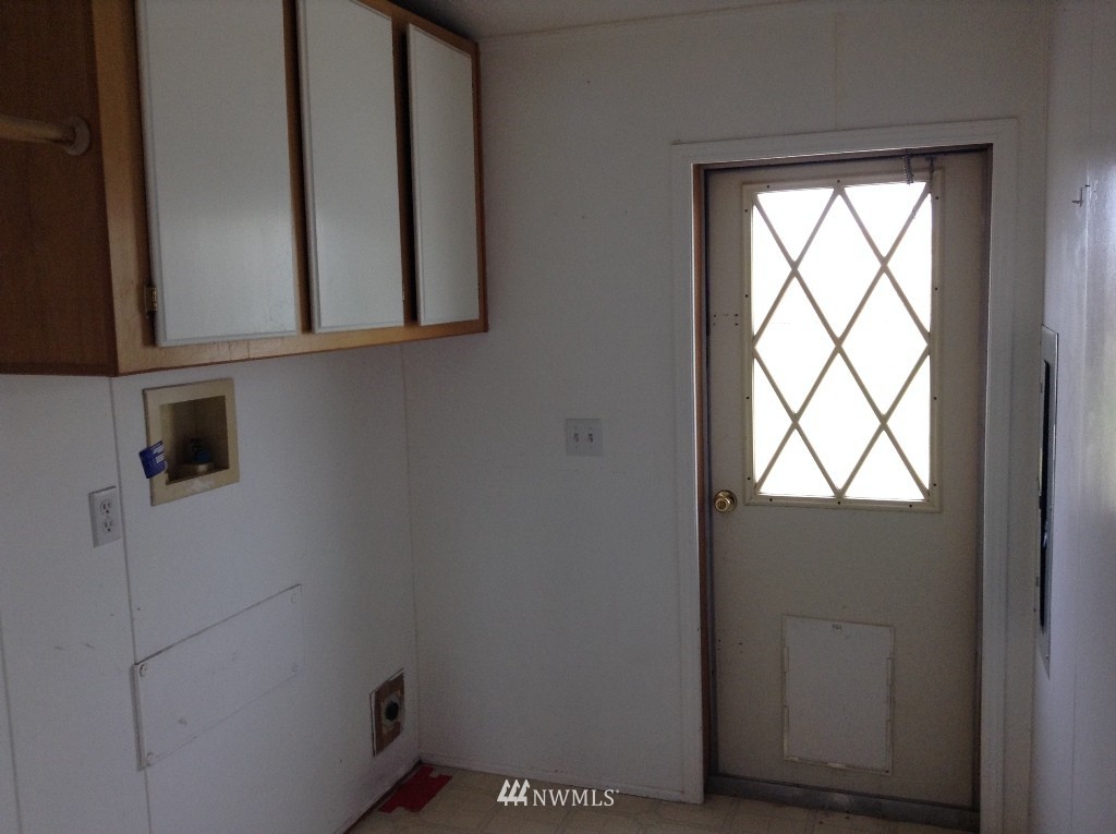 8616 Jean Road Northeast Moses Lake, WA 98837 - Photo 14 of 25 Gallery Image 14