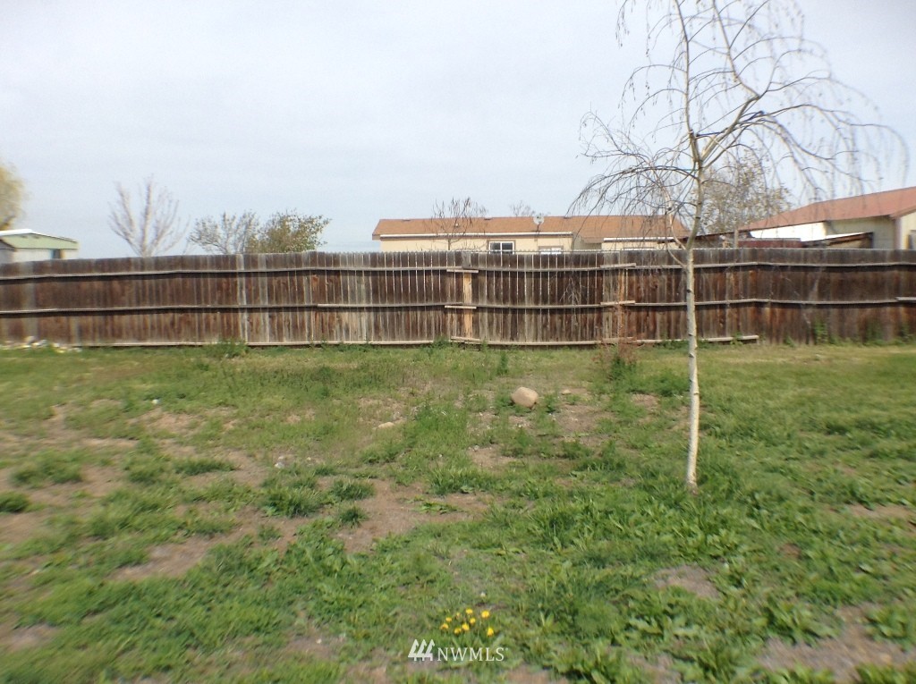 8616 Jean Road Northeast Moses Lake, WA 98837 - Photo 18 of 25 Gallery Image 18