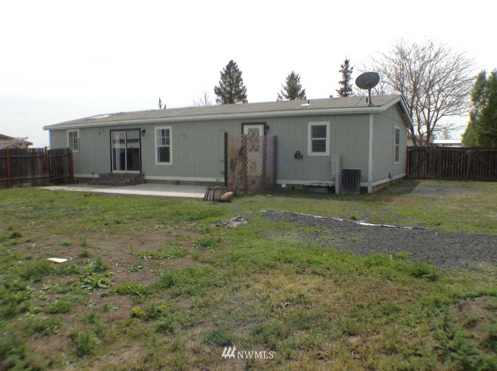 8616 Jean Road Northeast Moses Lake, WA 98837 - Photo 20 of 25 Gallery Image 20
