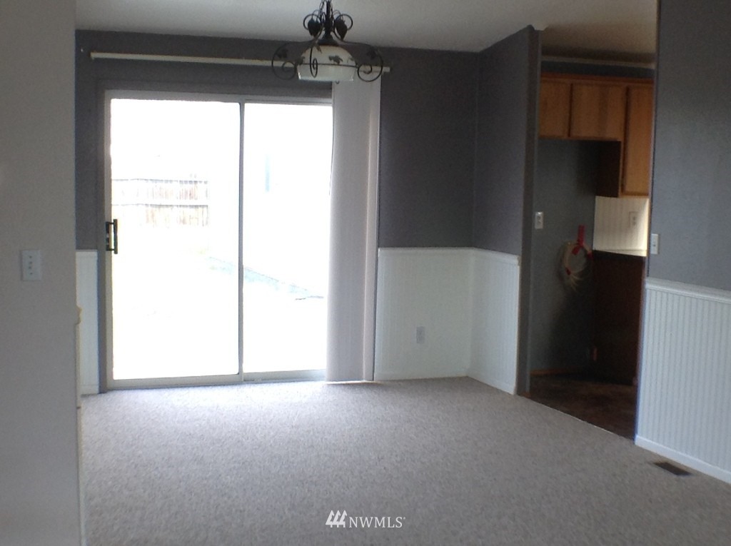 8616 Jean Road Northeast Moses Lake, WA 98837 - Photo 5 of 25 Gallery Image 5