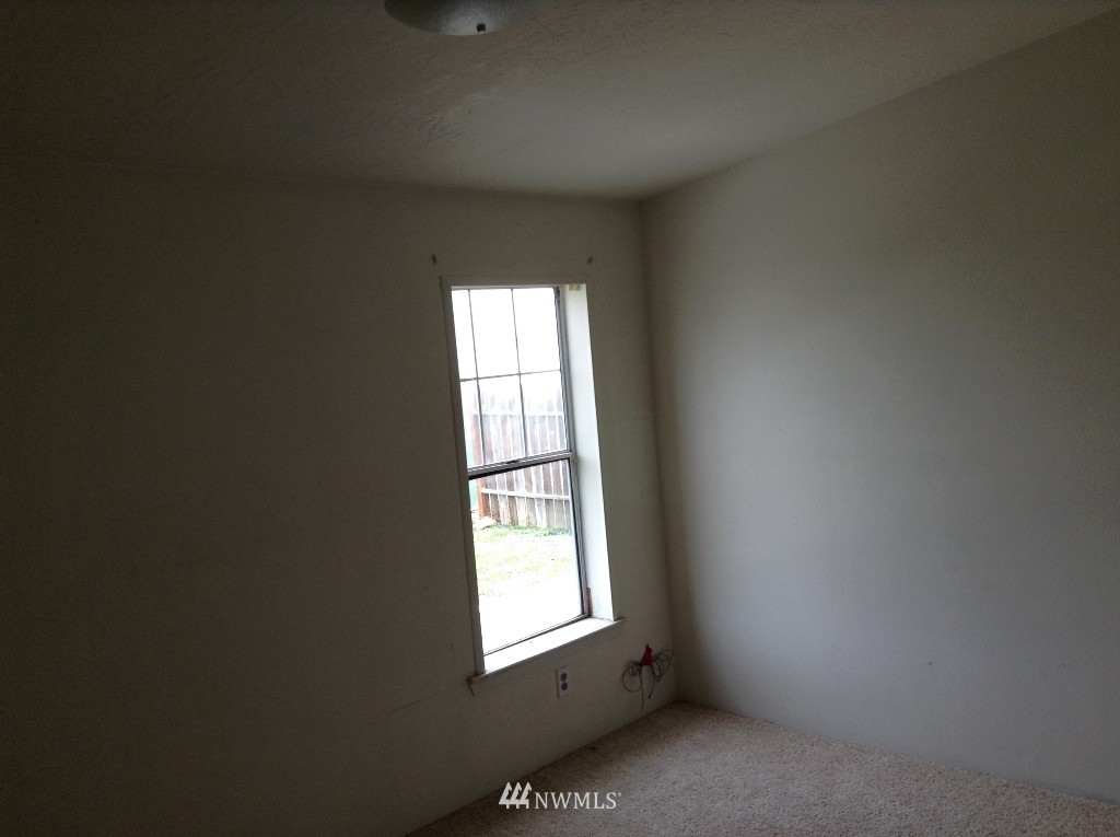 8616 Jean Road Northeast Moses Lake, WA 98837 - Photo 10 of 25 Gallery Image 10