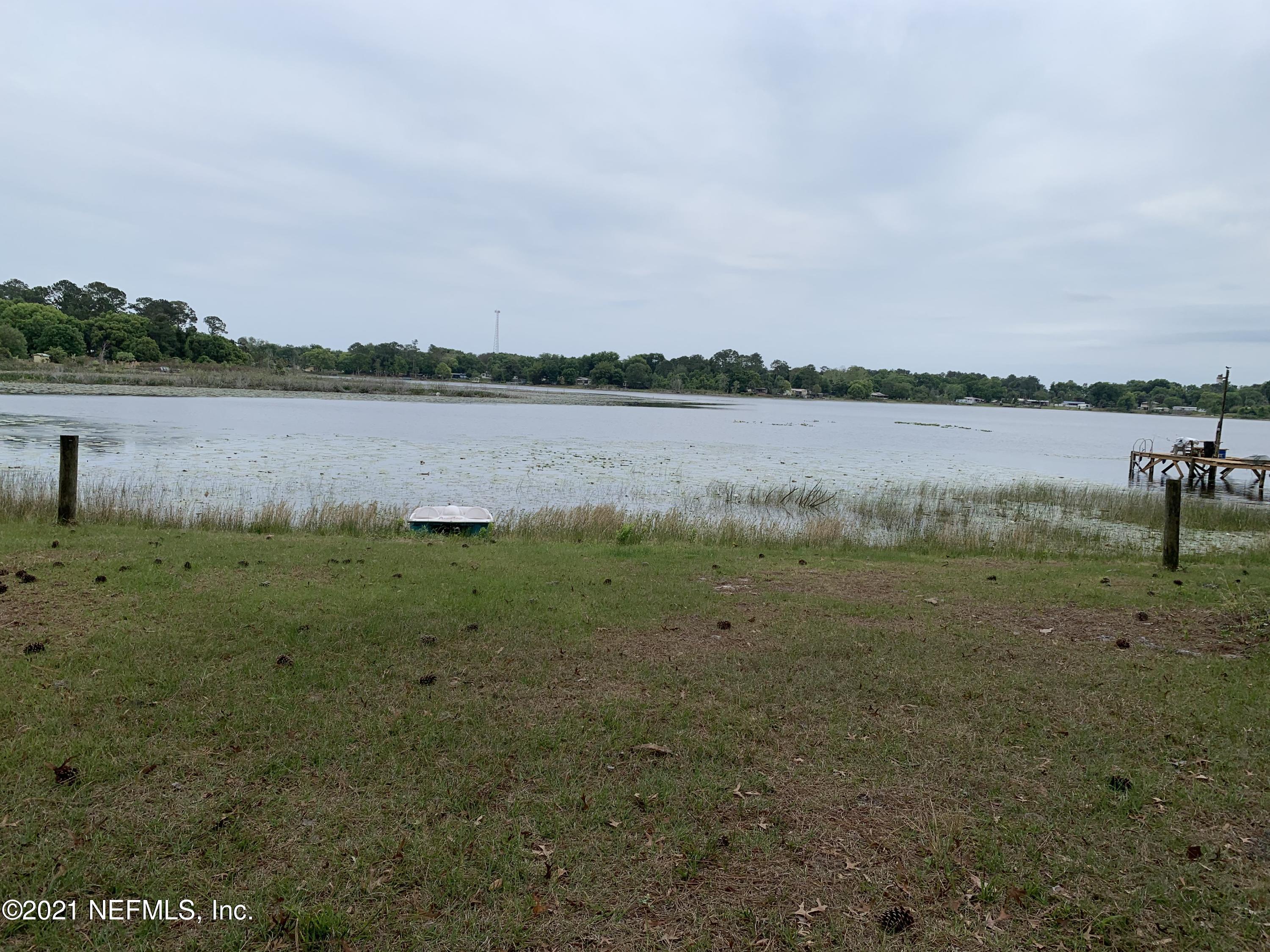 143 Silver Pond Road Crescent City, FL 32112 - Photo 2 of 35 143 Silver Pond Lake