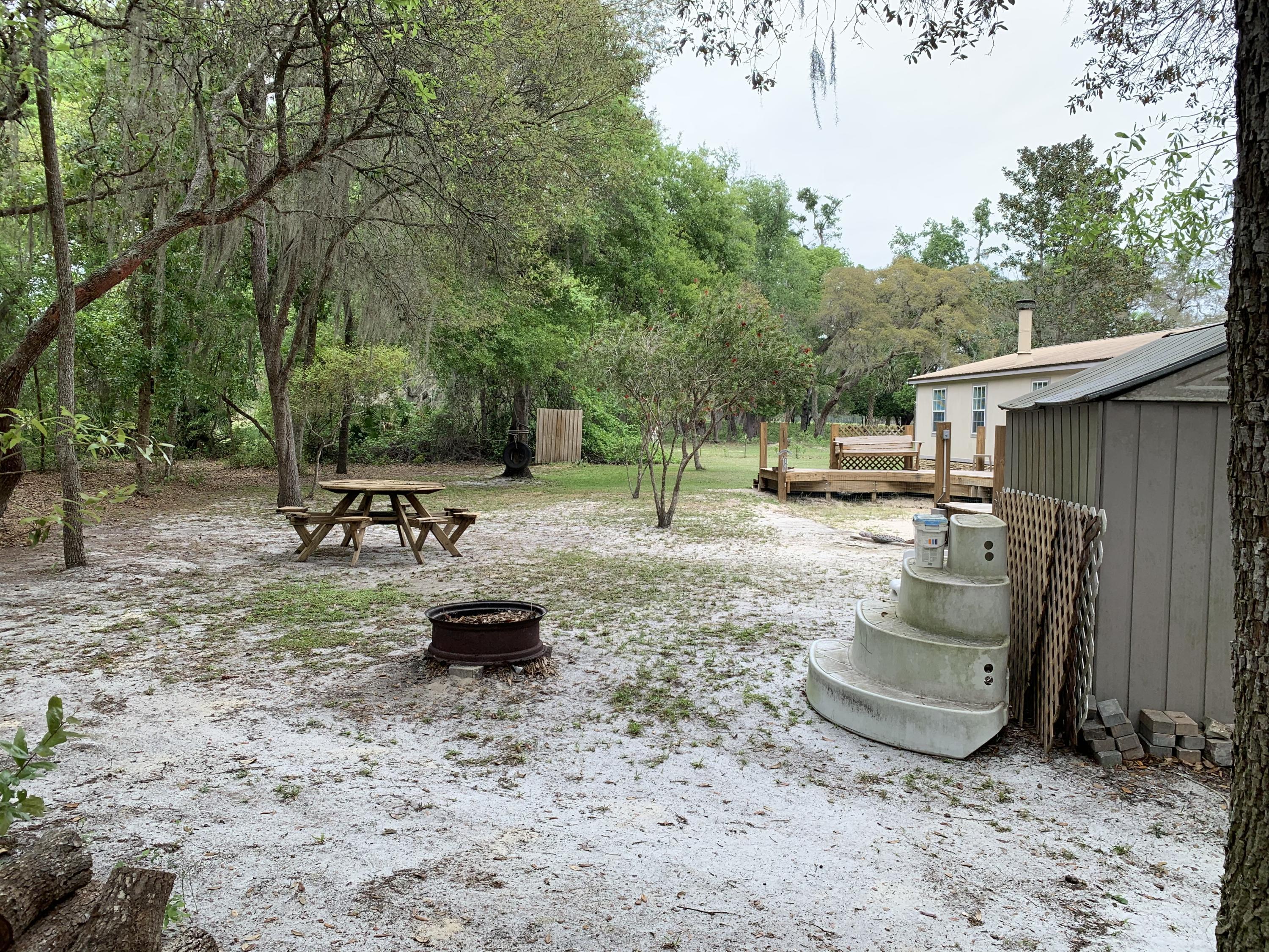 143 Silver Pond Road Crescent City, FL 32112 - Photo 28 of 35 143 Silver Pond -Backyard