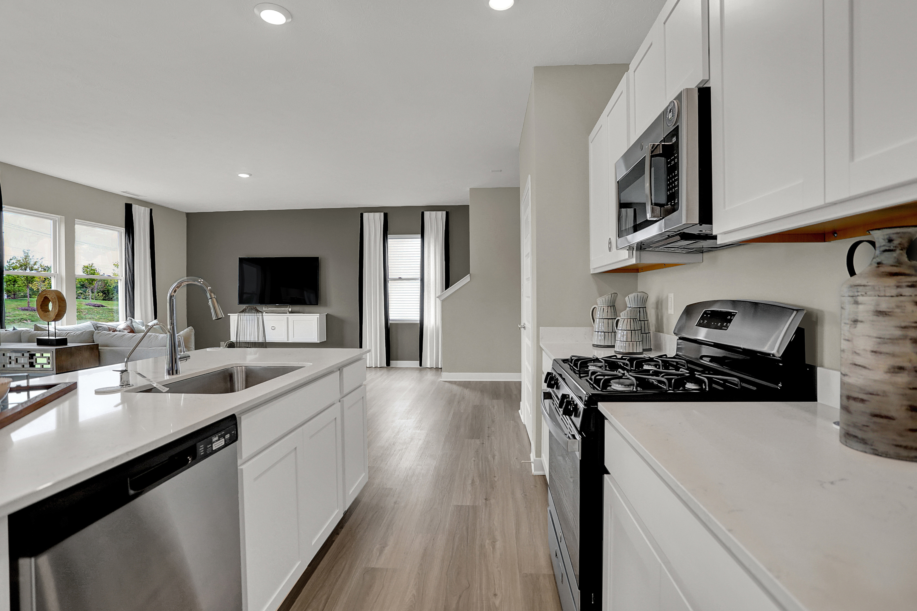 11516 Basalt Drive Indianapolis, IN 46235 - Photo 14 of 33