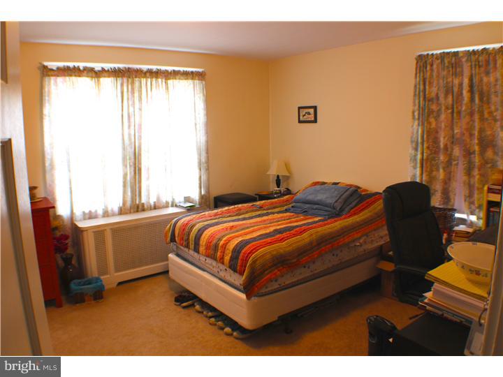 57 Ralston Avenue Havertown, PA 19083 - Photo 12 of 20 Gallery Image 12
